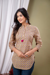 Casual Floral High Neck Cotton Top