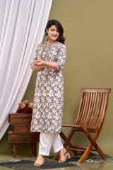 Grey printed Kurta with Trousers