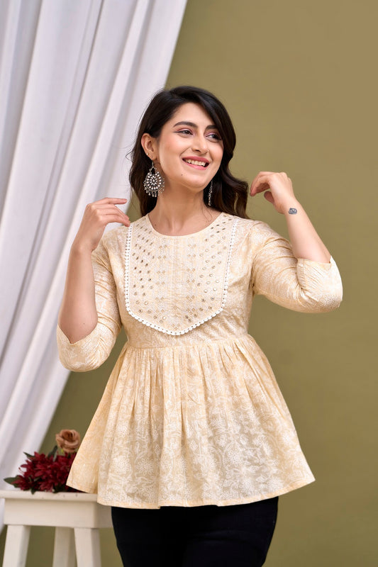 Cream-coloured regular peplum top