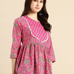 Pink regular peplum top