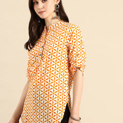 Yellow and white longline regular top