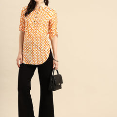 Yellow and white longline regular top